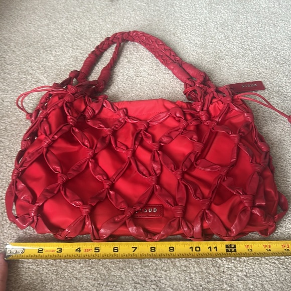 Staud Red Rose Hitch shoulder bag - Picture 15 of 16